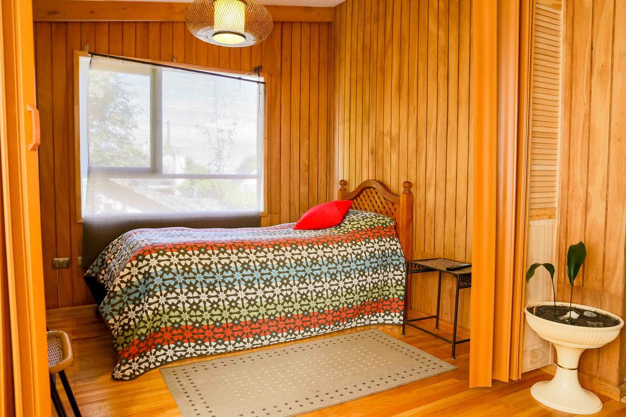 Hostal Y Cabanas Ainil Пунта-Аренас Экстерьер фото