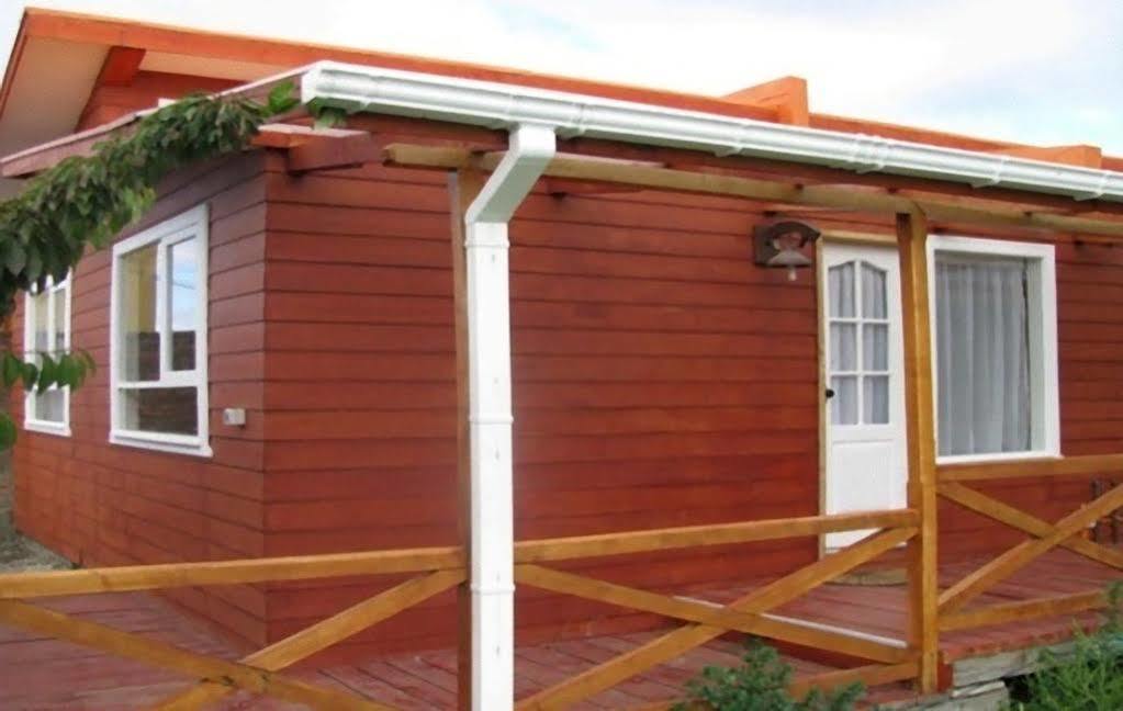 Hostal Y Cabanas Ainil Пунта-Аренас Экстерьер фото