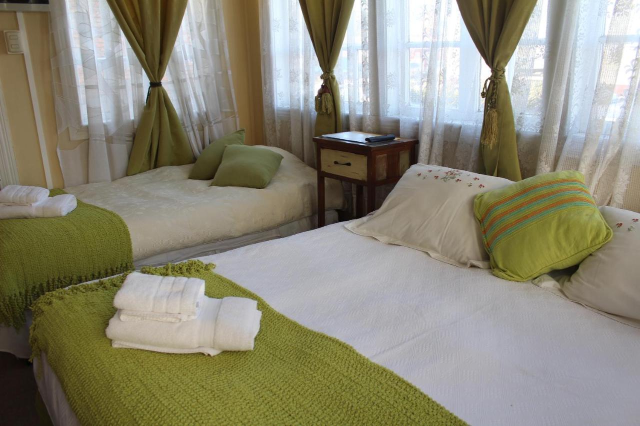 Hostal Y Cabanas Ainil Пунта-Аренас Экстерьер фото